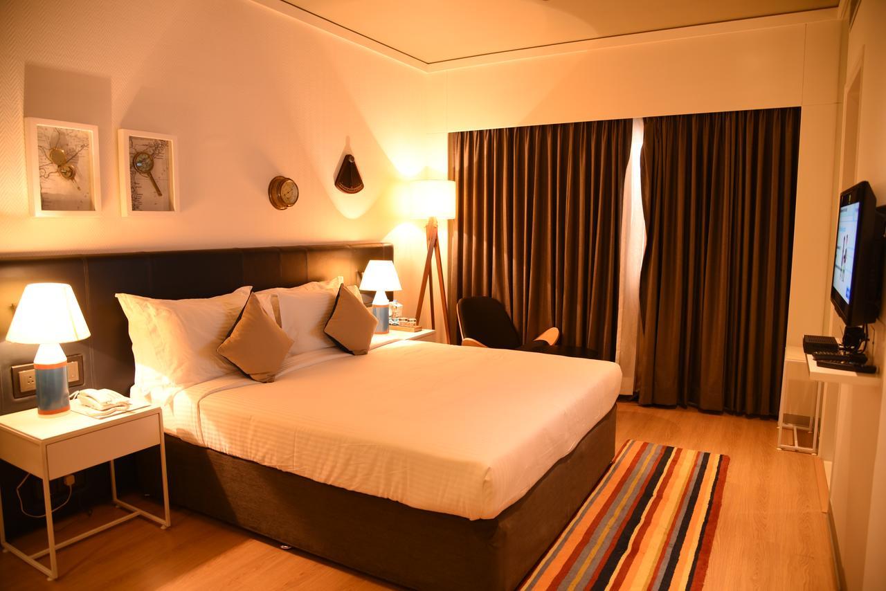 The Port Hotel Visakhapatnam Dış mekan fotoğraf